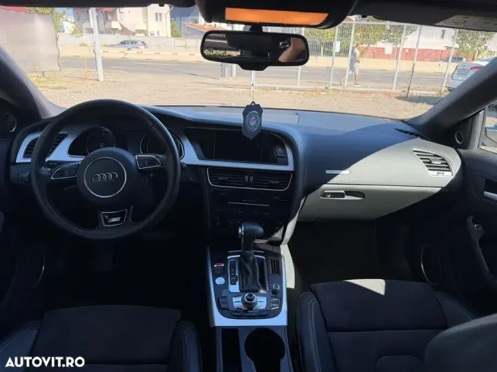 Audi A5 Coupé 8T 2.0 TDI quattro Stronic