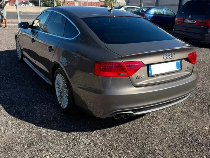Audi A5 Coupé 8T 2.0 TDI quattro Stronic