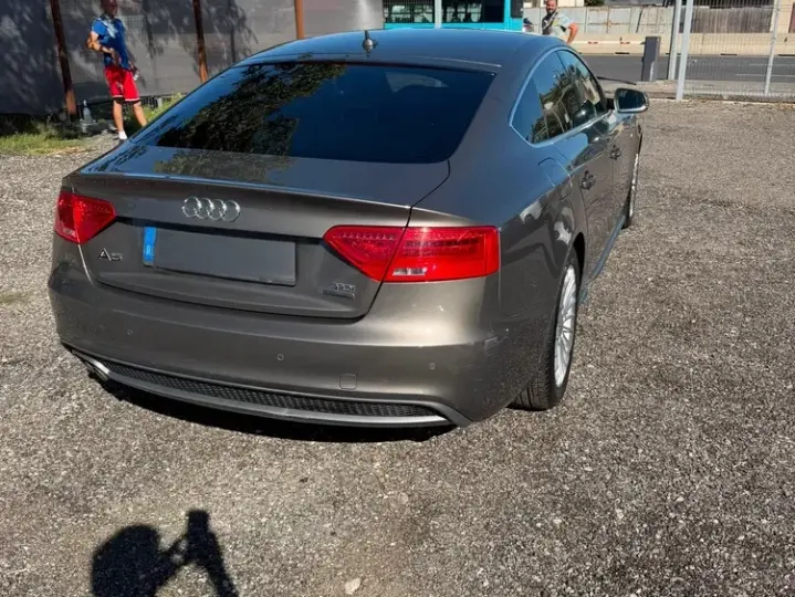 Audi A5 Coupé 8T 2.0 TDI quattro Stronic
