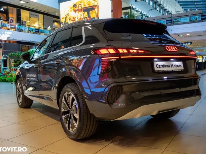 Audi Q3 F3 40 TFSI S tronic quattro Advanced