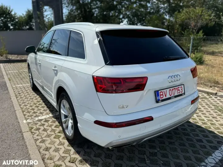 Audi Q7 4M 2.0 TFSI QUATTRO