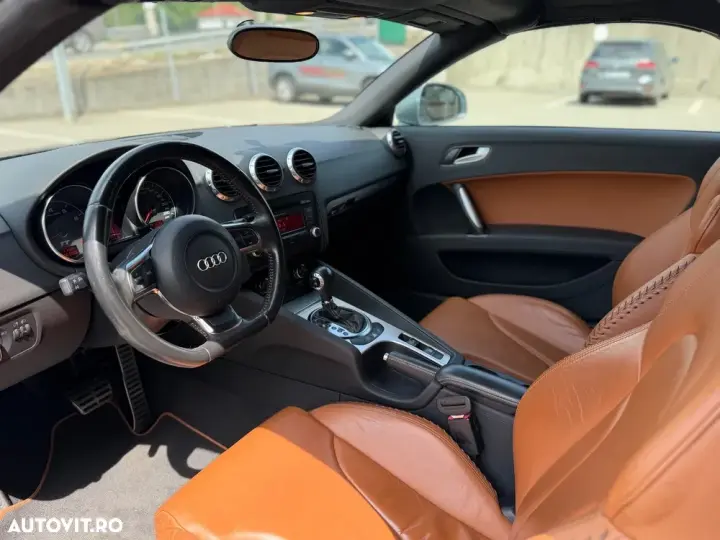 Audi TT 8J