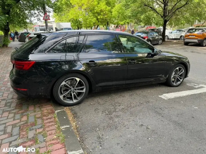 Audi A4 Avant B9