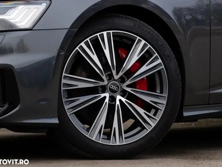 Audi A6 C8 55 TFSI e quattro S tronic PHEV S Line