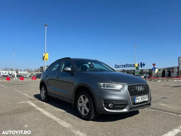 Audi Q3 8U