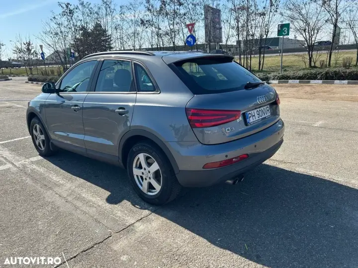 Audi Q3 8U