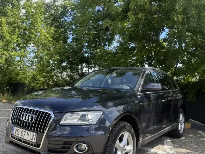 Audi Q5 8R 2.0 TDI Quattro S tronic