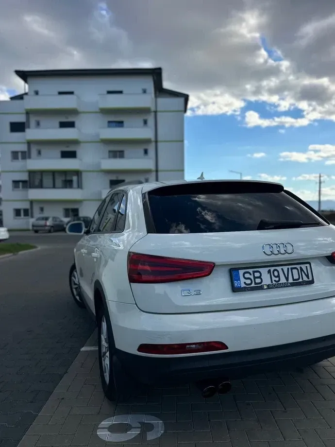 Audi Q3 2.0 TDI Quattro S-Tronic — imagine 6