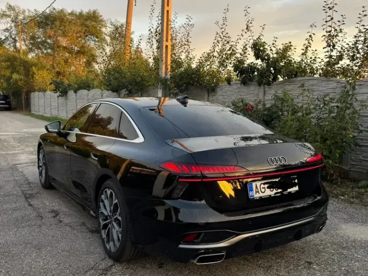 Audi A6 C9