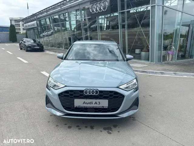 Audi A3 Limuzina 8Y 35 TFSI S tronic MHEV Basic