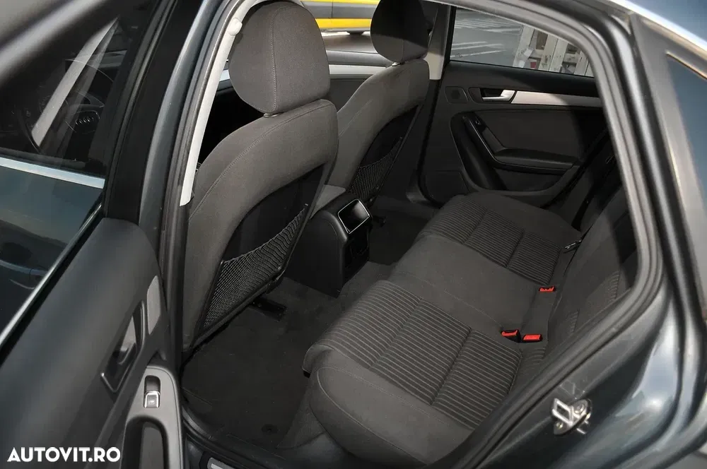 Audi A4 Limuzina B8 1.8 TFSI Multitronic Ambiente — imagine 5