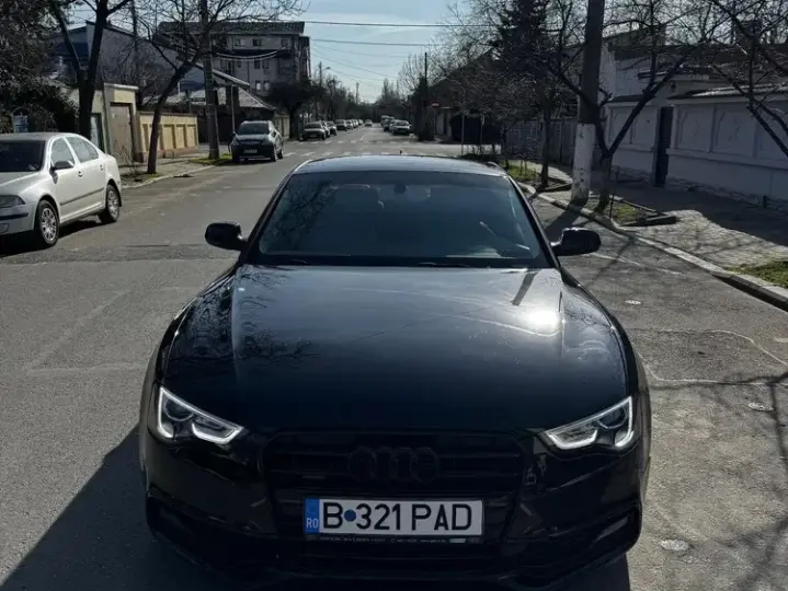 Audi A5 Coupé 8T 2.0 TFSI quattro Stronic
