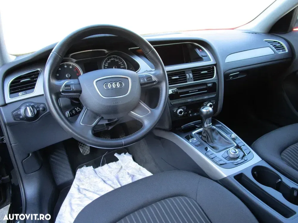 Audi A4 Limuzina B8 — imagine 2