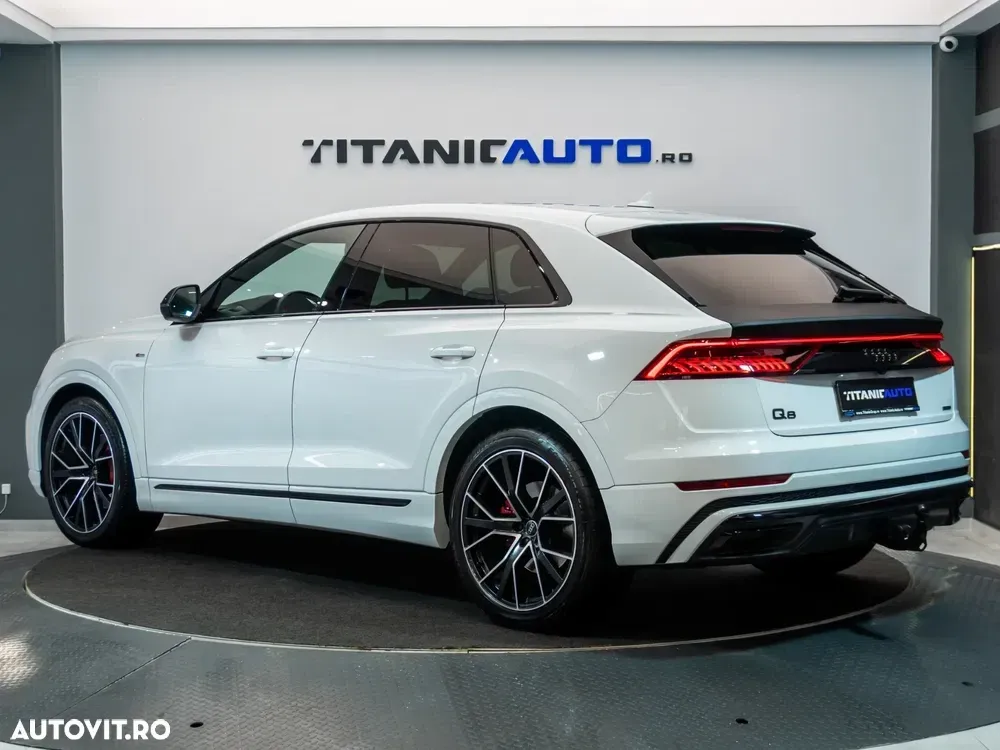 Audi Q8 SUV TFSI quattro 250 kW tiptronic — imagine 3