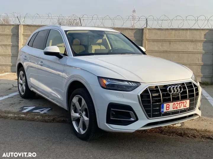 Audi Q5 FY 45 TFSI quattro S tronic S line business