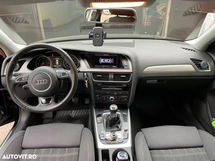 Audi A4 Limuzina B8 2.0 TDI