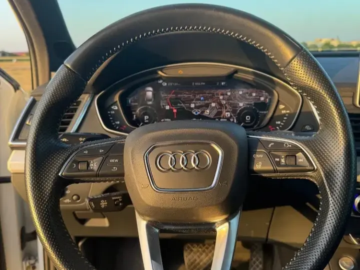 Audi Q5 50 TFSI e quattro S tronic PHEV S Line