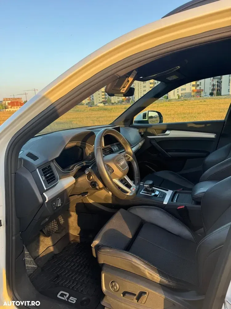 Audi Q5 50 TFSI e quattro S tronic PHEV S Line — imagine 5