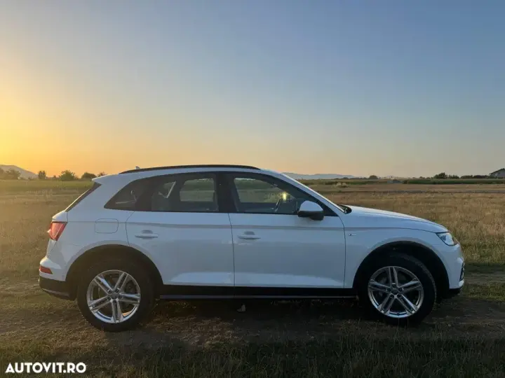 Audi Q5 50 TFSI e quattro S tronic PHEV S Line