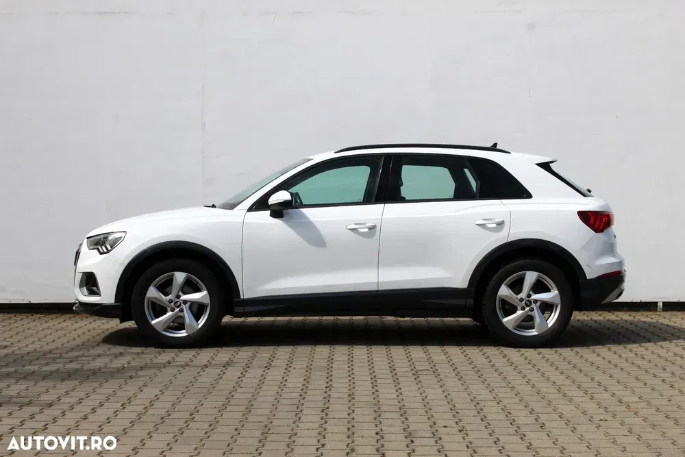 Audi Q3 F3 35 TFSI S tronic advanced — imagine 2