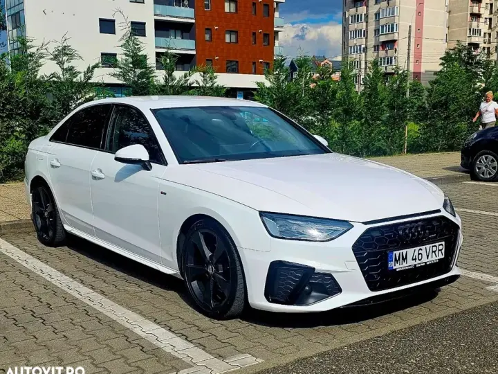 Audi A4 Limuzina B9 30 TDI S tronic MHEV S Line