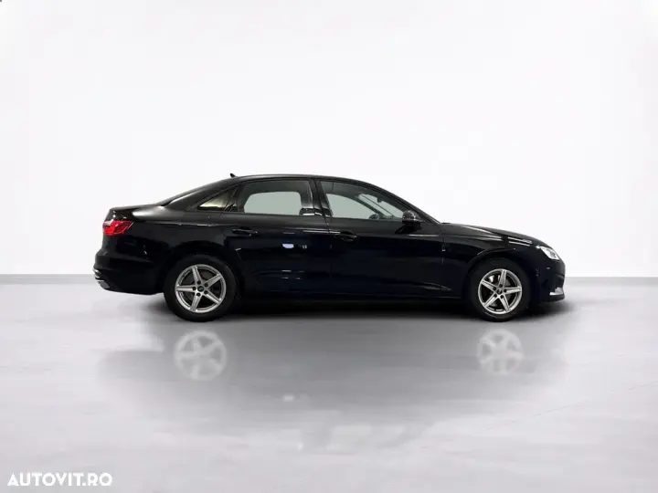 Audi A4 Limuzina