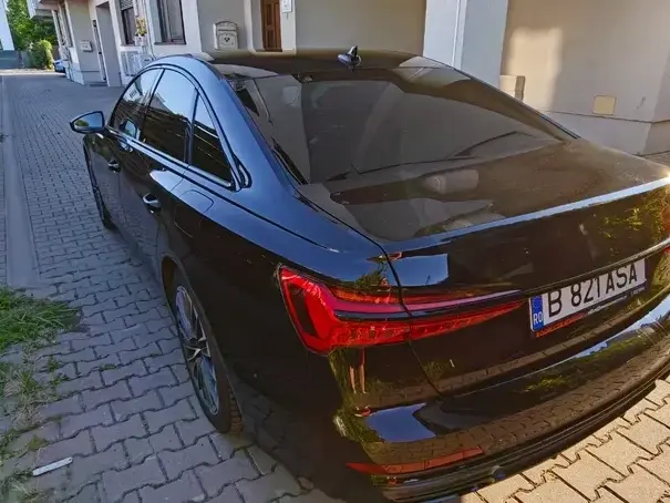Audi A6 C8 55 TFSI e quattro S tronic sport