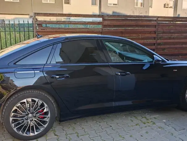 Audi A6 C8 55 TFSI e quattro S tronic sport