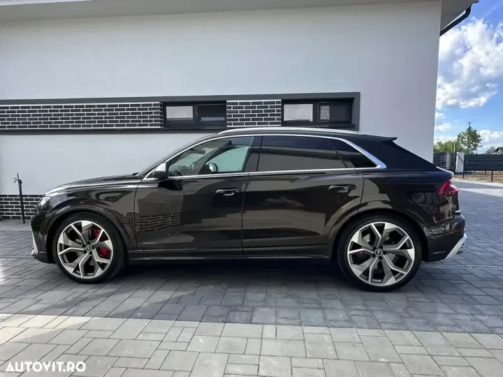 Audi RS Q8 4.0 TFSI quattro MHEV Tiptronic