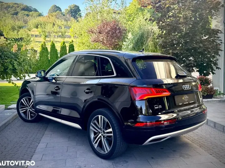 Audi Q5 FY 40 TDI quattro S tronic sport