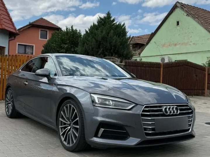 Audi A5 Coupé F5 2.0 TDI S tronic
