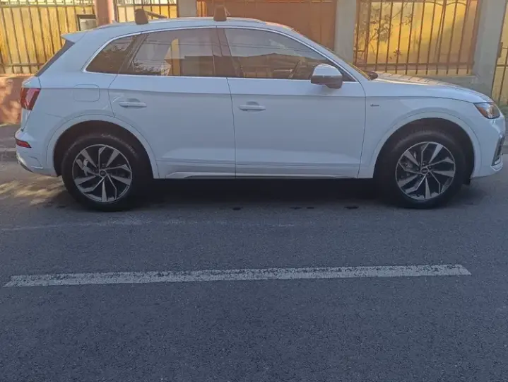 Audi Q5 FY