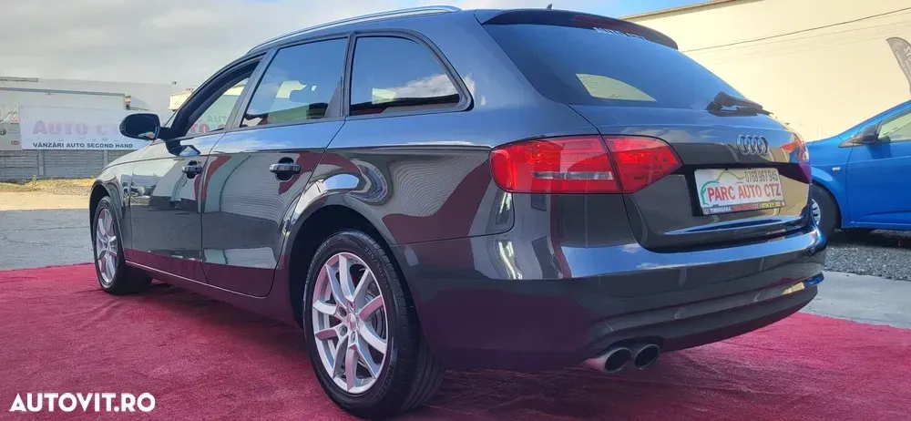 Audi A4 Avant B8 2.0 TDI DPF multitronic Ambiente — imagine 6