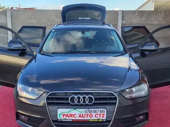 Audi A4 Avant B8 2.0 TDI DPF multitronic Ambiente