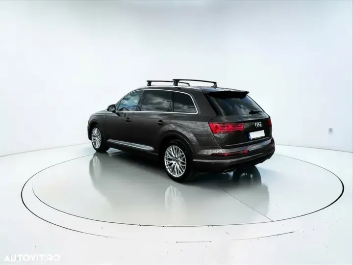 Audi Q7 4M