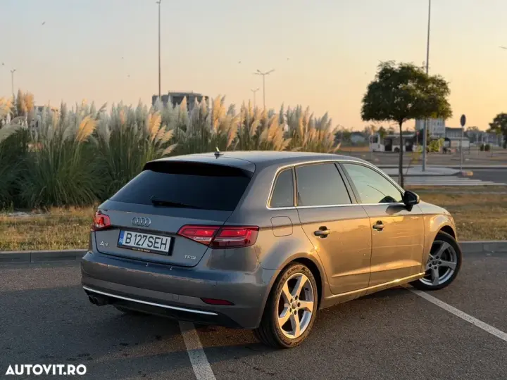 Audi A3 Sportback 8V 35 TFSI cylinder on demand S tronic sport