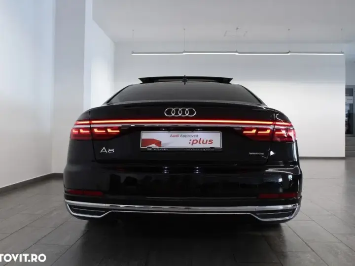 Audi A8 D5