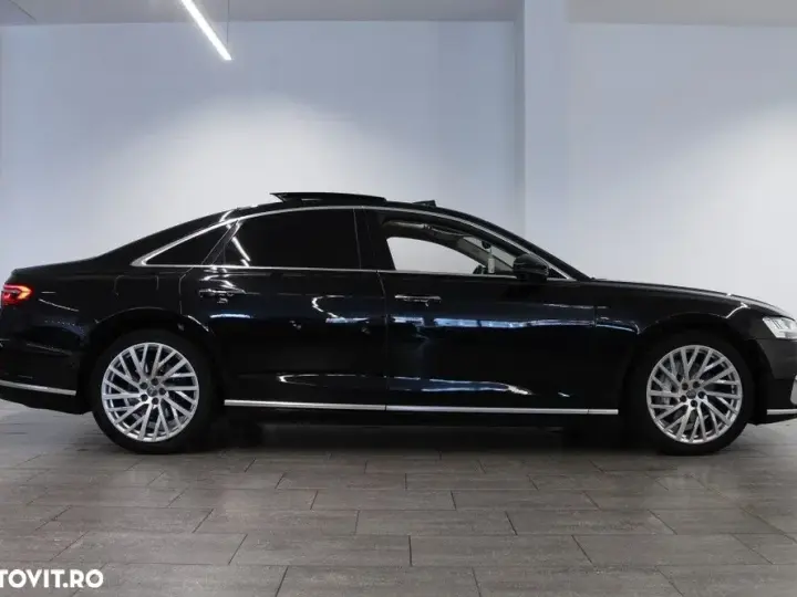 Audi A8 D5