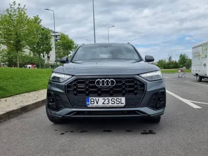 Audi Q5 FY 55 TFSI e quattro S tronic PHEV S Line