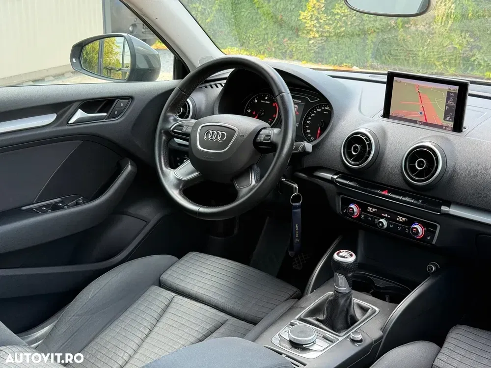 Audi A3 Sportback 8V 2.0 TDI S line Sportpaket — imagine 6