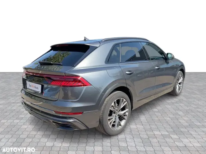 Audi Q8 55 TFSI quattro Tiptronic MHEV