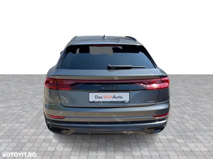 Audi Q8 55 TFSI quattro Tiptronic MHEV