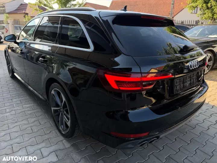 Audi A4 Avant B9 40 TDI S tronic S line