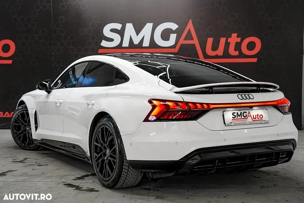 Audi e-tron GT quattro — imagine 4