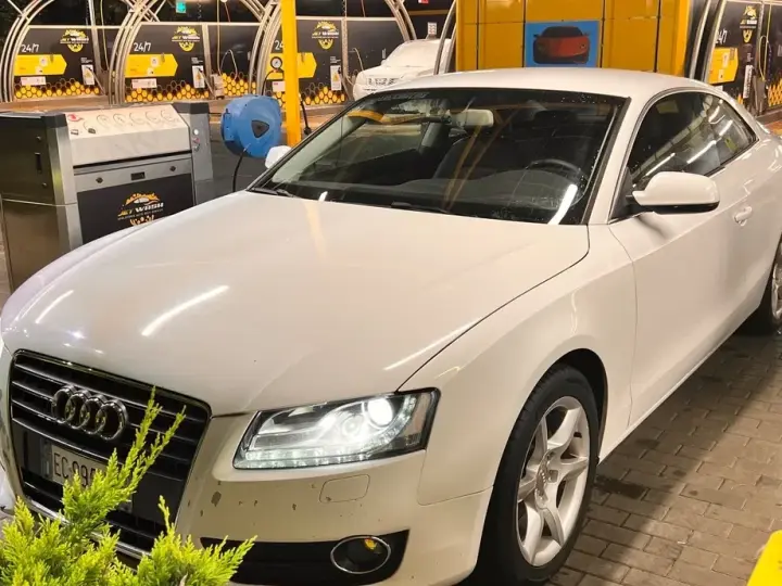 Audi A5 Coupé 8T 2.0 TDI DPF