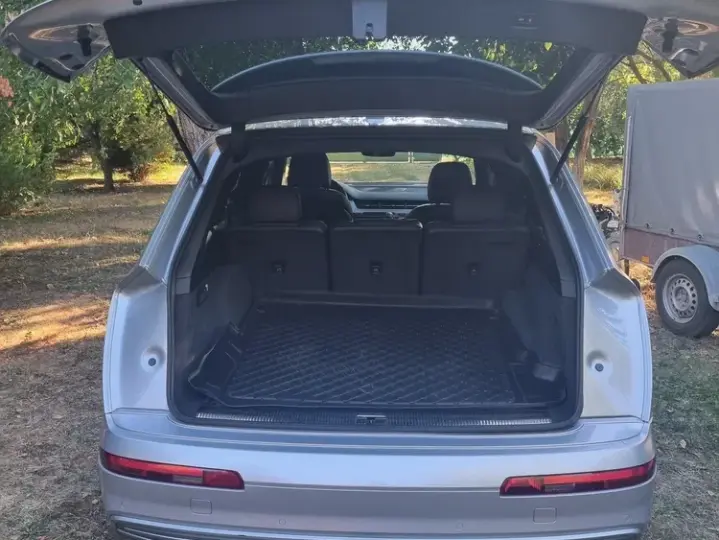 Audi Q7 4M
