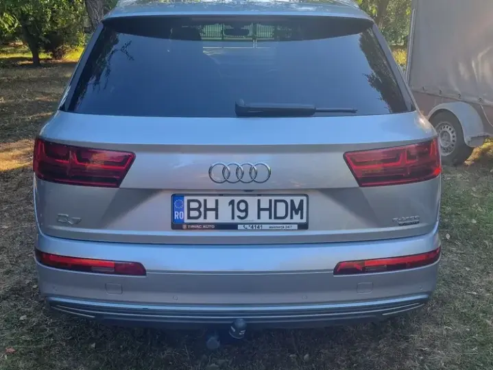 Audi Q7 4M