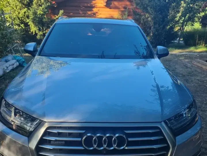Audi Q7 4M