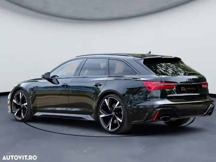 Audi RS 6 C8 TFSI quattro Tiptronic MHEV