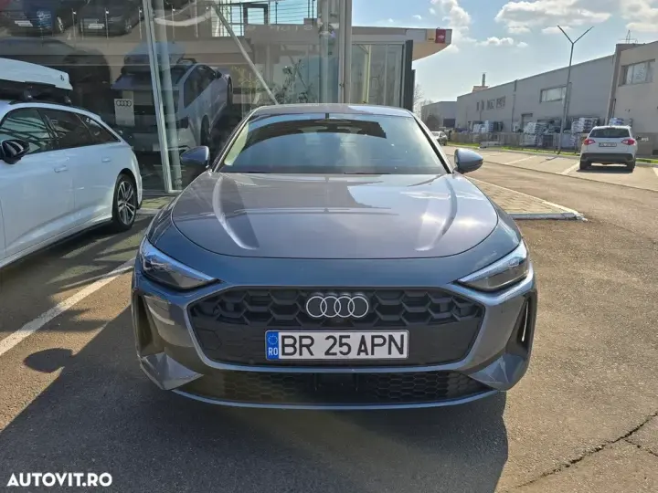 Audi A5 Limuzina B10 35 TFSI S tronic